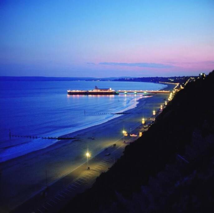 Villa Bournecoast: Beautiful Two Bed Coach House-Hb5458 Bournemouth Exterior foto